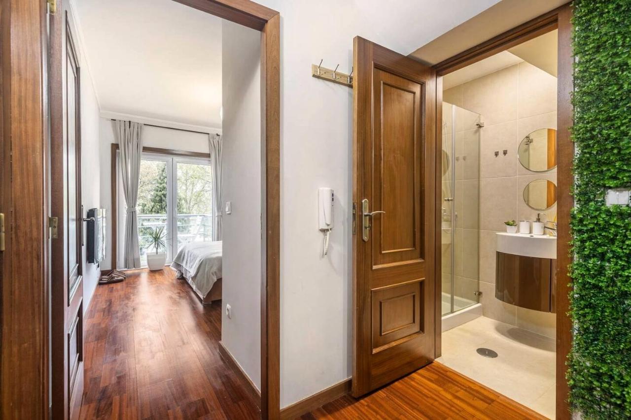 Modern Private Suite With Balcony & Bathroom - King And Queen Beds Vila Nova de Gaia Luaran gambar