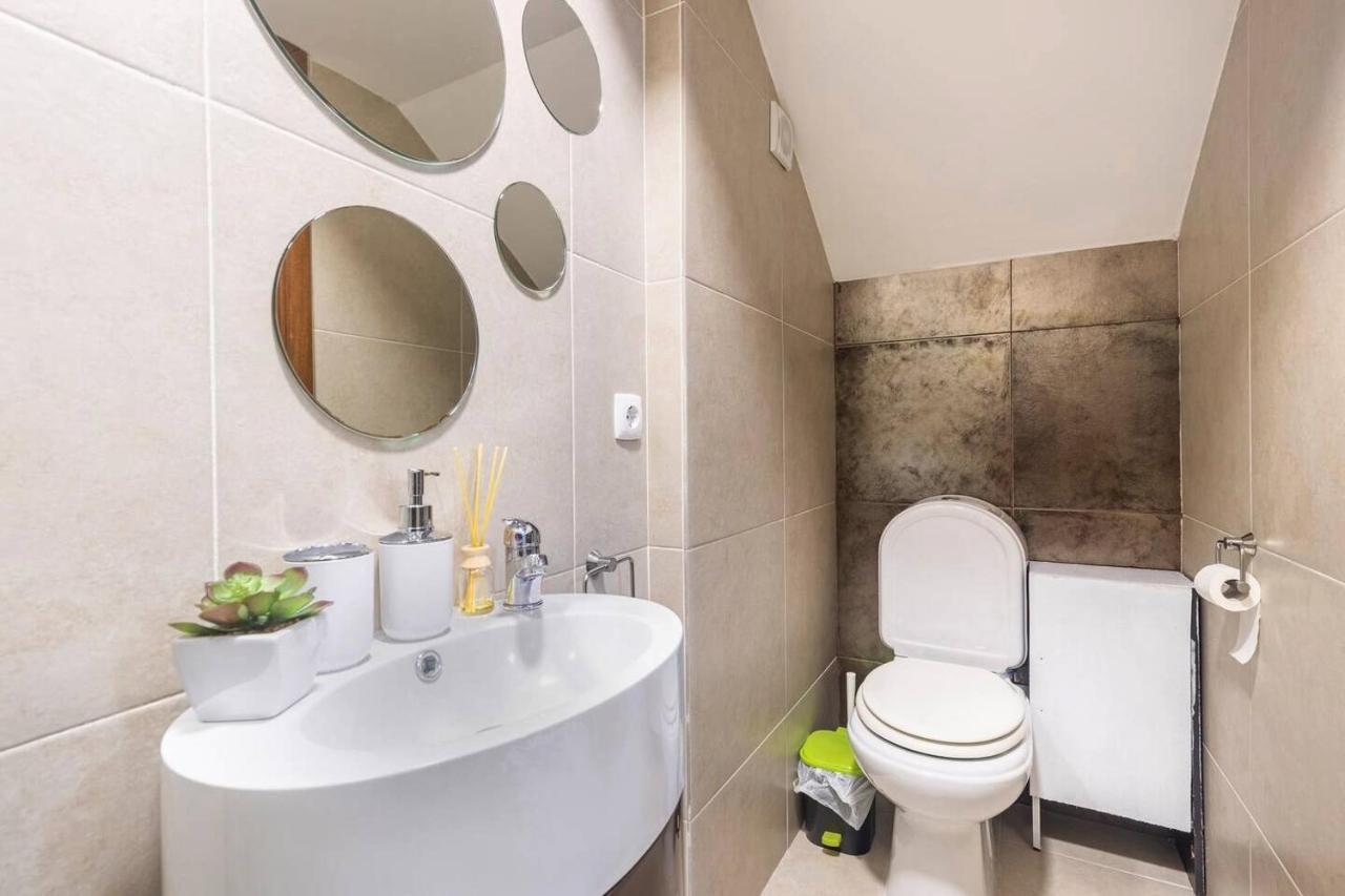 Modern Private Suite With Balcony & Bathroom - King And Queen Beds Vila Nova de Gaia Luaran gambar